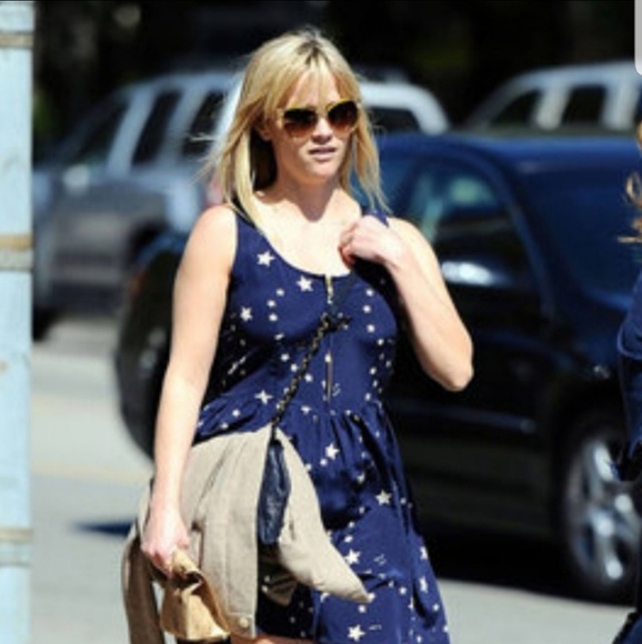 Tory Burch Oversized Sunglasses TY9012 - Picture 2 of 8